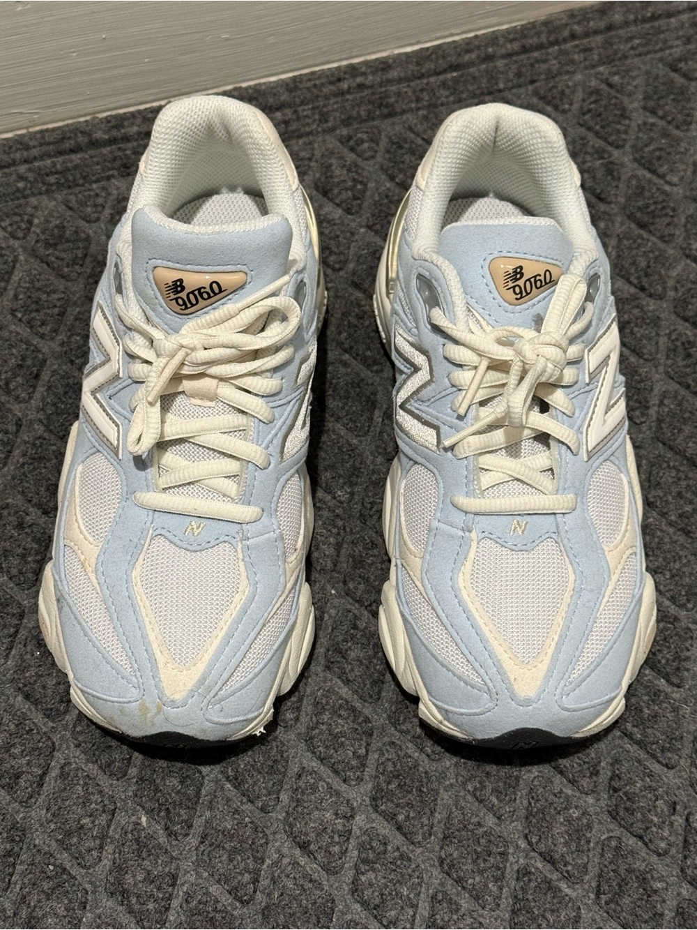 New Balance 9060 ice blue and white Sneakers